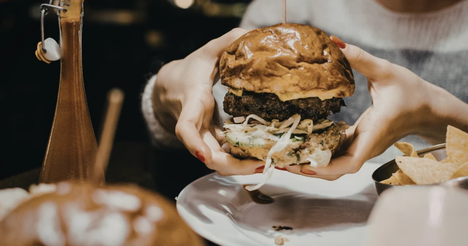Must-Try Foods in Los Angeles, United States for Food Lovers